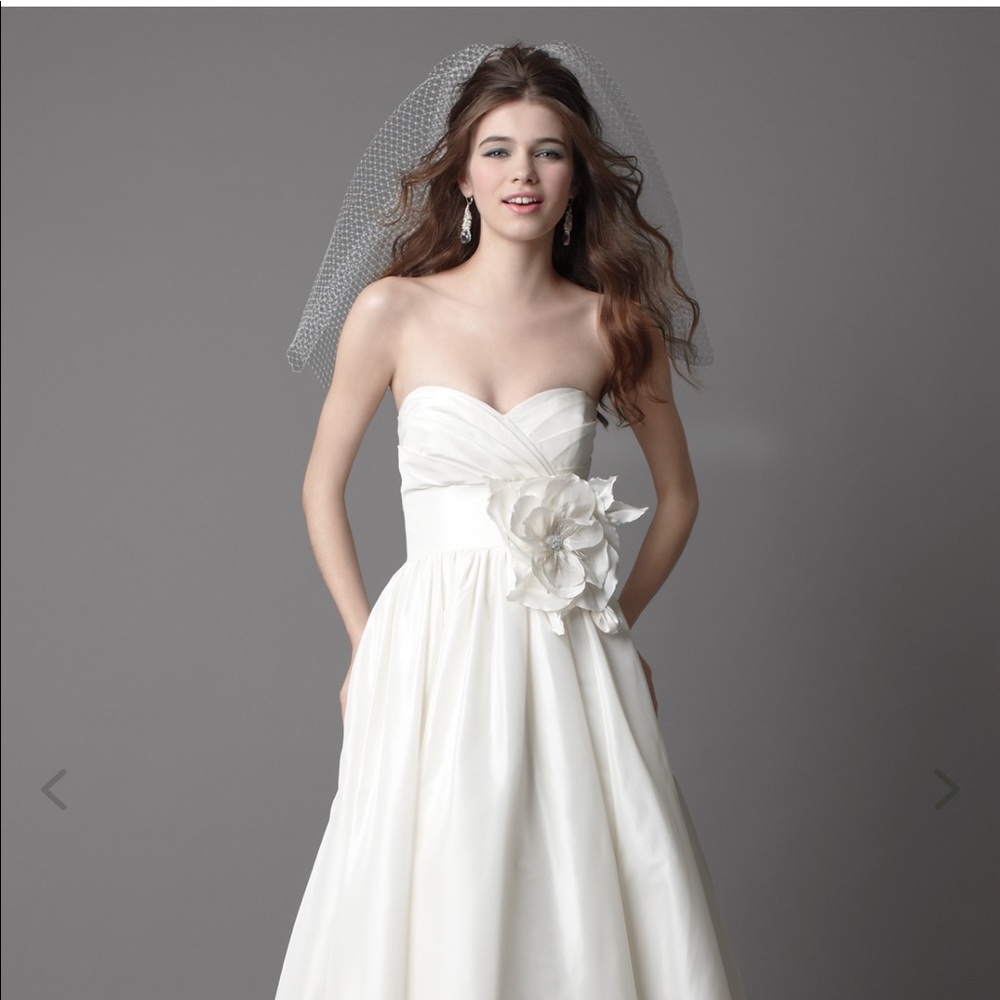 Wtoo Mimi wedding gown NWT